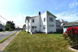 301 Conover St, Burlington, NJ 08016 - Photo 4