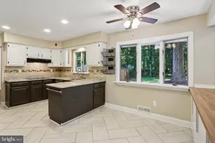 266 St David Dr, Mount Laurel, NJ 08054 - Photo 16