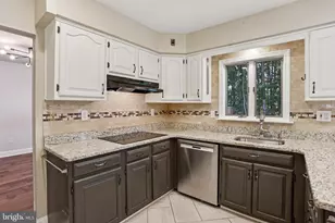 266 St David Dr, Mount Laurel, NJ 08054 - Photo 20