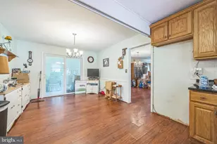 41 Holiday Ln, Willingboro, NJ 08046 - Photo 6