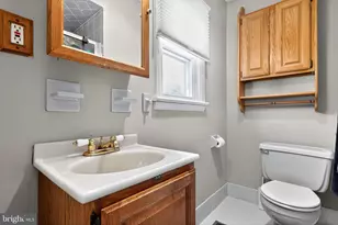 223 St David Dr, Mount Laurel, NJ 08054 - Photo 16