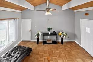 223 St David Dr, Mount Laurel, NJ 08054 - Photo 4