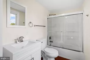 523 W 5th St, Palmyra, NJ 08065 - Photo 20