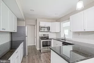 56 Melbourne Ln, Willingboro, NJ 08046 - Photo 12