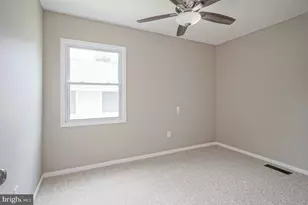 56 Melbourne Ln, Willingboro, NJ 08046 - Photo 24