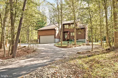 619 Hanover Drive, Wrightstown, NJ 08562 - Photo 1