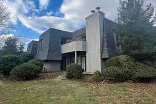 25 S Church Rd, Maple Shade, NJ 08052 - Photo 2