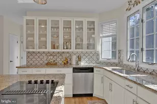 2 Wellington Ct, Medford, NJ 08055 - Photo 6