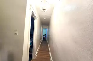 71 Amboy Ave, Florence, NJ 08554 - Photo 4