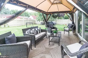 18 Edgewater Ln, Willingboro, NJ 08046 - Photo 22