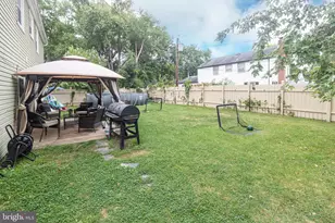 18 Edgewater Ln, Willingboro, NJ 08046 - Photo 24