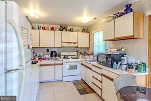 65 Barnwell Ln, Willingboro, NJ 08046 - Photo 6