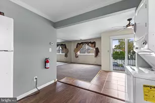 24 Florence Tollgate Pl, Burlington, NJ 08016 - Photo 8