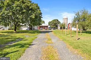 537 Chesterfield Arneytown Rd, Chesterfield, NJ 08515 - Photo 2
