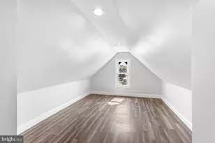 623 W 3rd Street W, Florence, NJ 08518 - Photo 30