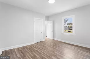 623 W 3rd Street W, Florence, NJ 08518 - Photo 22