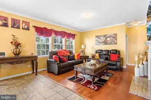 323 Pigott Dr, Florence, NJ 08518 - Photo 6