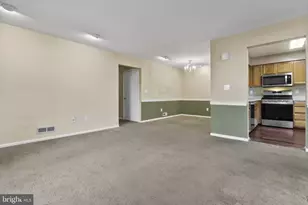 203 Saxony Dr, Mount Laurel, NJ 08054 - Photo 10