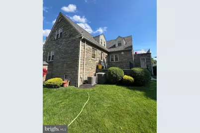415 E Main Street #A / HOUSE, Maple Shade, NJ 08052 - Photo 8