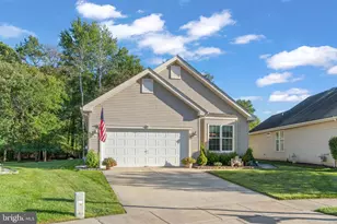 9 Dutchess Ct, Southampton, NJ 08088 - Photo 2