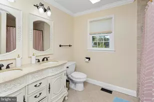 404 Aspen Ct, Medford, NJ 08055 - Photo 34