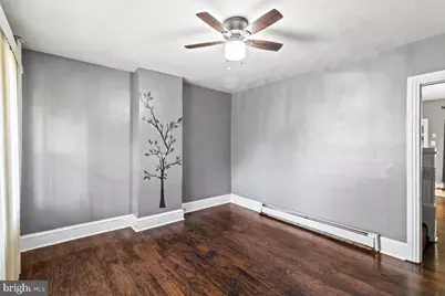 636 Elizabeth Street, Beverly, NJ 08010 - Photo 2