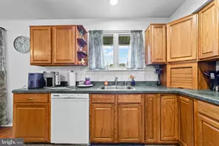 1606 Gordon Rd, Burlington, NJ 08016 - Photo 12