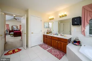 7 Brentwood Dr, Burlington, NJ 08016 - Photo 24