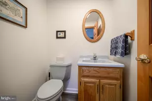 1404 Columbus Rd, Burlington, NJ 08016 - Photo 40