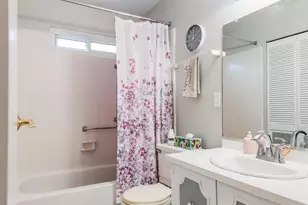 240 Huntington Dr, Southampton, NJ 08088 - Photo 20