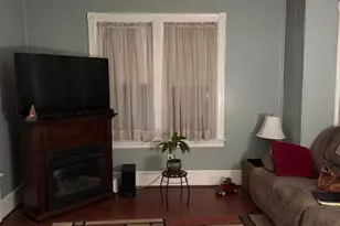 323 W 4th St, Florence, NJ 08518 - Photo 4