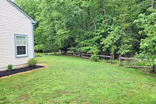 21 Eddlewood Pl, Mount Laurel, NJ 08054 - Photo 4