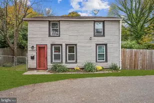 1 Woods Aly, Mount Holly, NJ 08060 - Photo 2