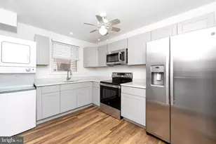 7 Florence Tollgate Pl, Florence, NJ 08518 - Photo 12