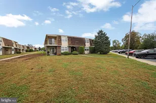 7 Florence Tollgate Pl, Florence, NJ 08518 - Photo 28