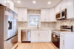 81 Gardenbrook Ln, Willingboro, NJ 08046 - Photo 12