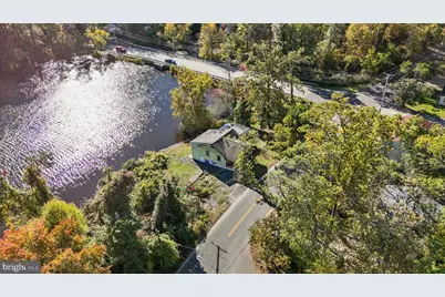 402 W Lakeshore Drive, Browns Mills, NJ 08015 - Photo 52