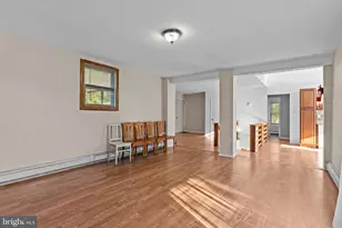 402 W Lakeshore Dr, Browns Mills, NJ 08015 - Photo 10