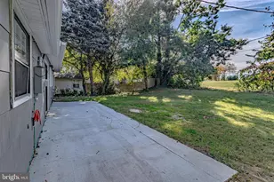 12 Mayfair Cir, Willingboro, NJ 08046 - Photo 4