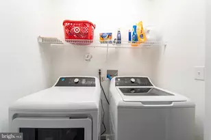 145 Creekside Wy, Burlington, NJ 08016 - Photo 32