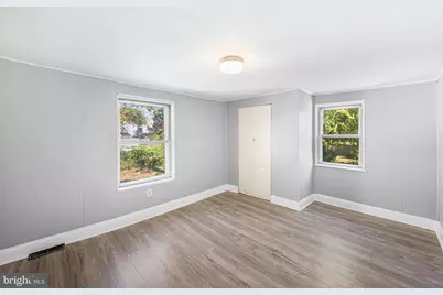523 York Street, Burlington, NJ 08016 - Photo 18
