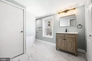 523 York St, Burlington, NJ 08016 - Photo 4