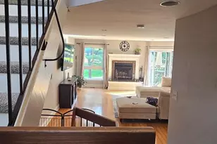 605 Augusta Cir, Mount Laurel, NJ 08054 - Photo 4