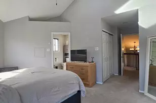 605 Augusta Cir, Mount Laurel, NJ 08054 - Photo 8