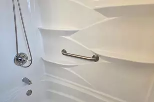 120 E Center Ave, Maple Shade, NJ 08052 - Photo 28