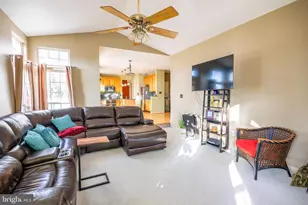 37 Equestrian Dr, Burlington, NJ 08016 - Photo 14