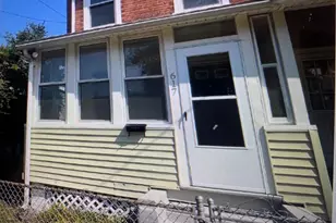 617 3rd St, Beverly, NJ 08010 - Photo 1