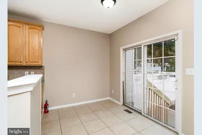 35 Farmington Court, Bordentown, NJ 08505 - Photo 18