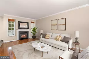 35 Farmington Ct, Bordentown, NJ 08505 - Photo 6