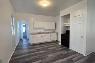 317 Penn St, Burlington, NJ 08016 - Photo 6